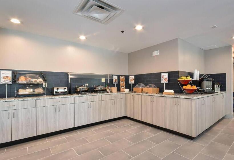 فندق Fairfield Inn & Suites Charlotte Arrowood