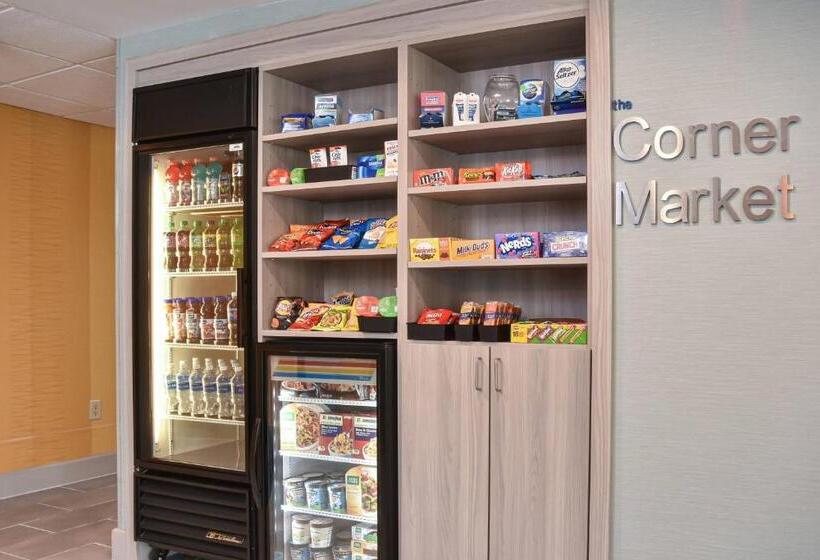 فندق Fairfield Inn & Suites Charlotte Arrowood