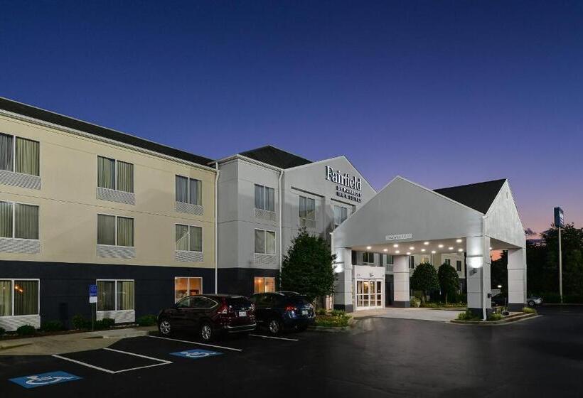 فندق Fairfield Inn & Suites Charlotte Arrowood