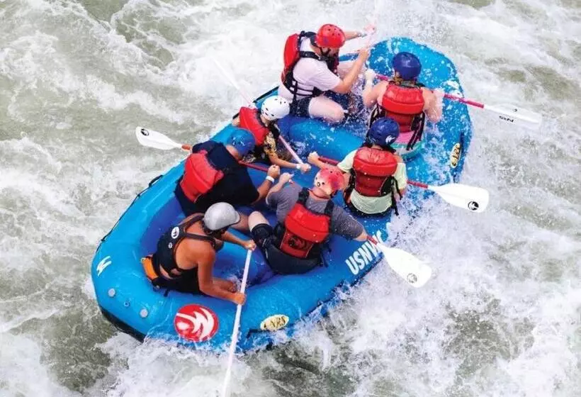 Hotelli Fairfield Inn & Suites Charlotte Arrowood