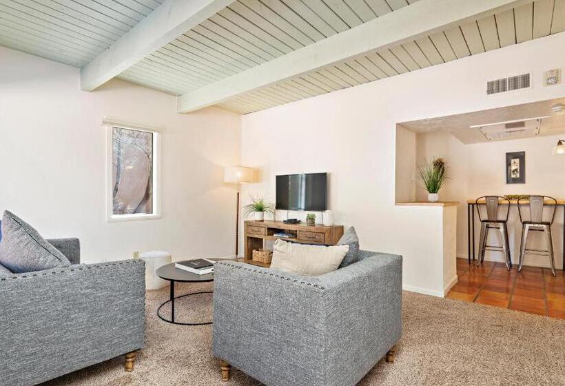 فندق Fort Marcy Suites By All Seasons Resort Lodging