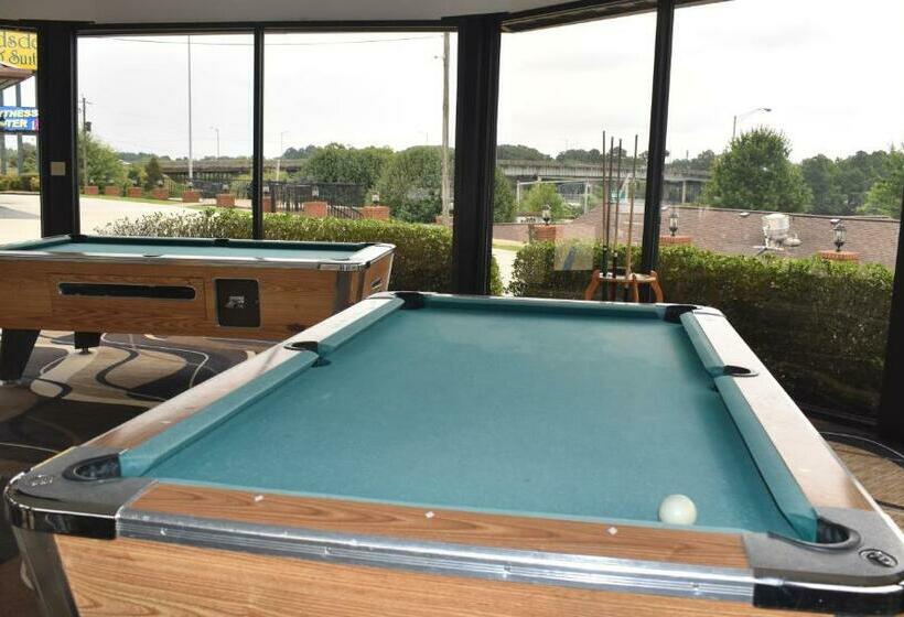 Otel Gadsden Inn And Suites