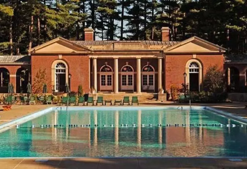 ホテル Gideon Putnam Resort & Spa