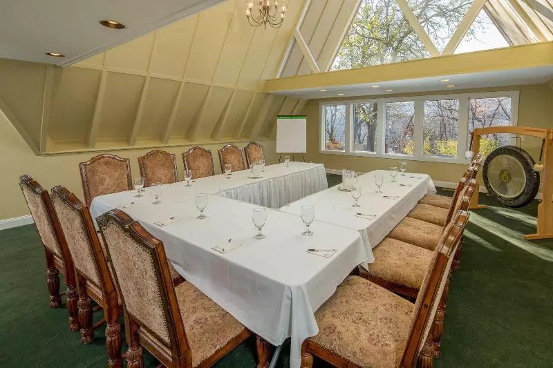 호텔 Goldmoor Inn & Resort