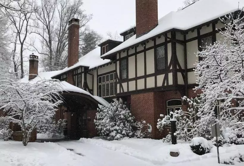 Отель Gramercy Mansion