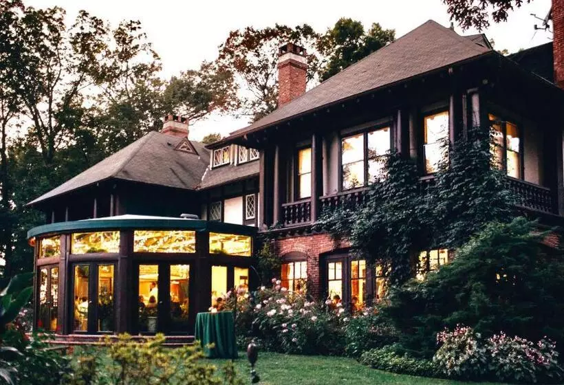 Отель Gramercy Mansion