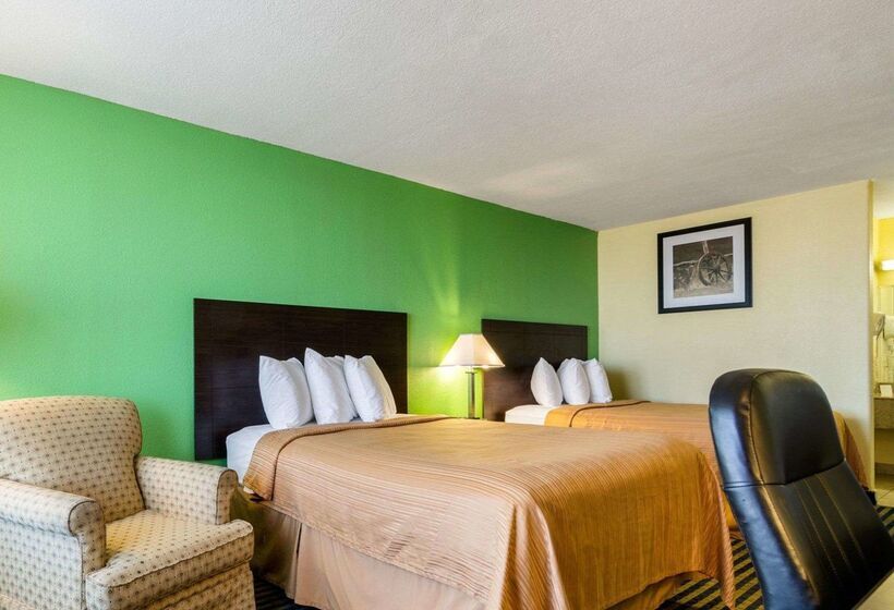 Otel Quality Inn Liberal