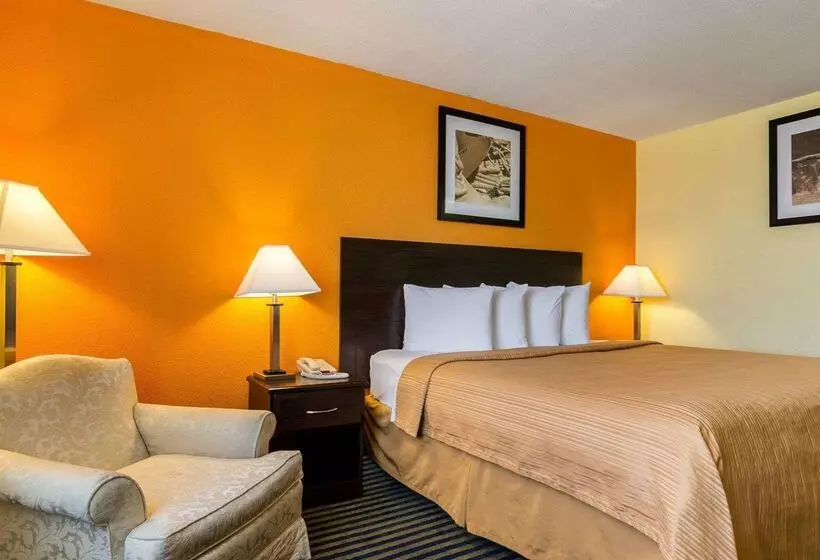 ホテル Quality Inn Liberal