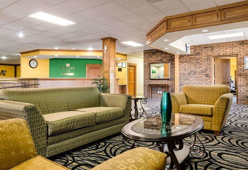 Otel Quality Inn Liberal