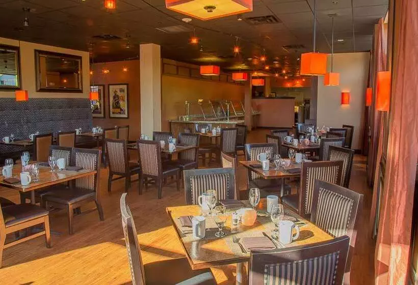 The Golden Hotel, Ascend Hotel Collection