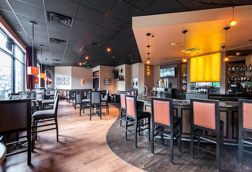 The Golden Hotel, Ascend Hotel Collection