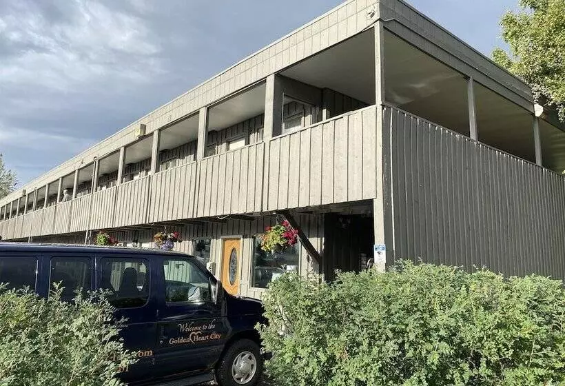 Мотель Golden North Inn