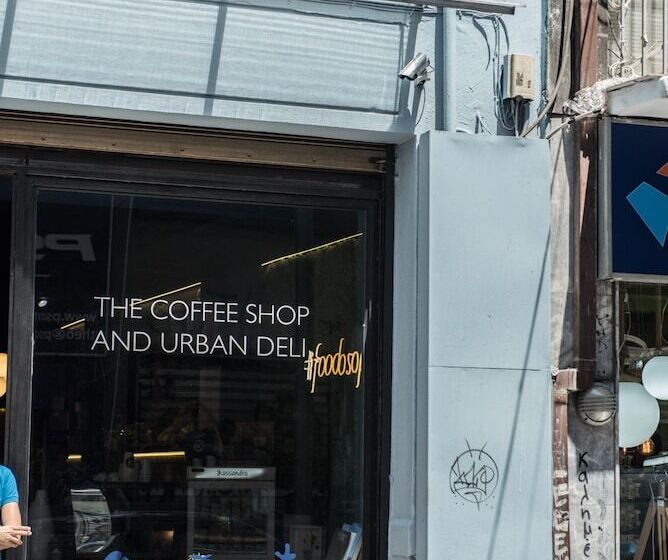 #aura Studios & Suites V9 10