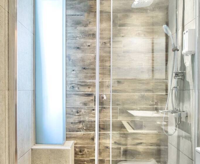 #aura Studios & Suites V9 10