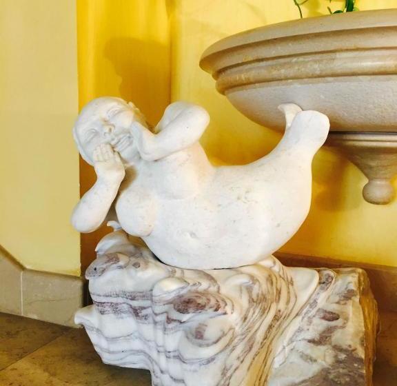 هتل Albergo Ristorante Egadi