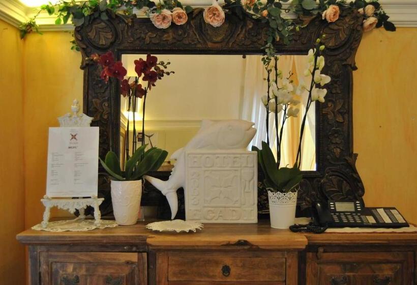 هتل Albergo Ristorante Egadi