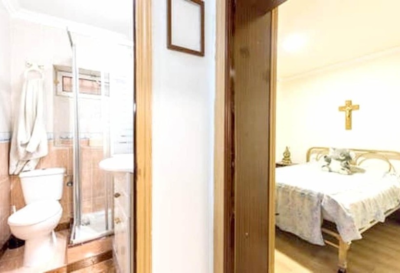 6 Bedrooms House With City View Furnished Terrace And Wifi At San Sebastian De Los Reyes