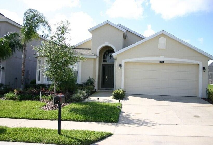 R1 Westhaven 4 Bed / 3 Bath