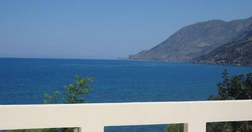 Ravdoucha Beach Studios