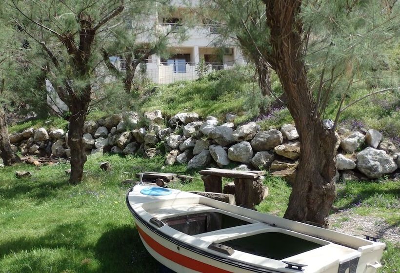 Ravdoucha Beach Studios