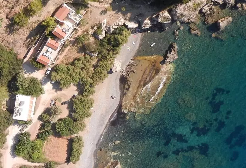 Ravdoucha Beach Studios