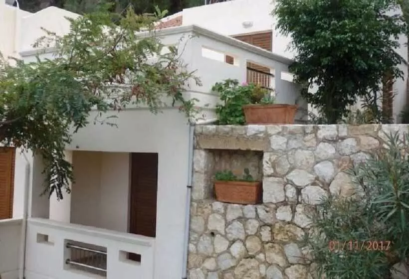 Ravdoucha Beach Studios