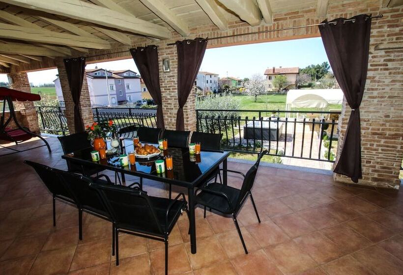 Apartment Tina With Hot Tub