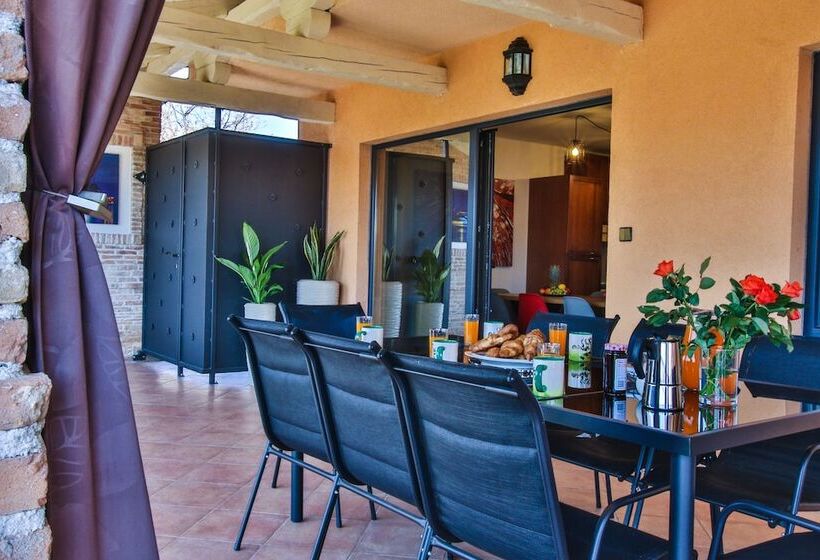 Apartment Tina With Hot Tub