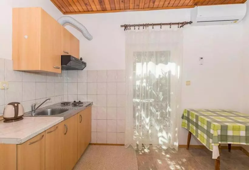 Apartments Mirko