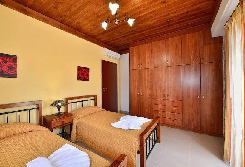 Grecian Villas Chania