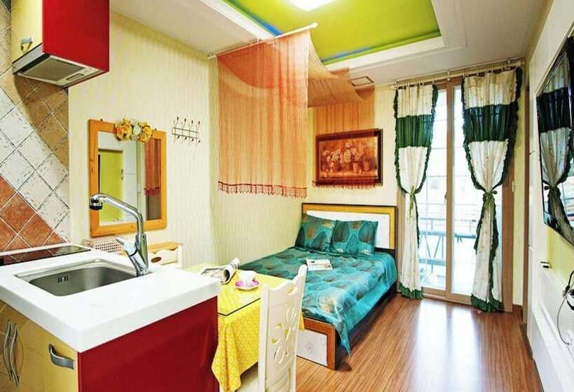 Gyeongju Stella Pension