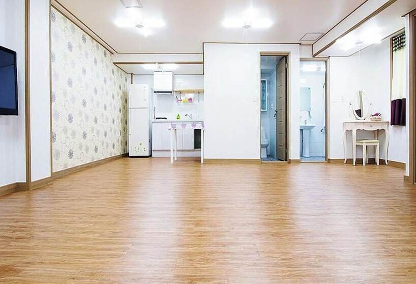 Gyeongju Stella Pension