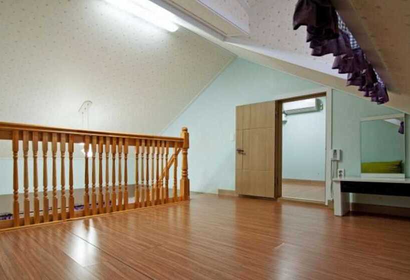 Gyeongju Stella Pension