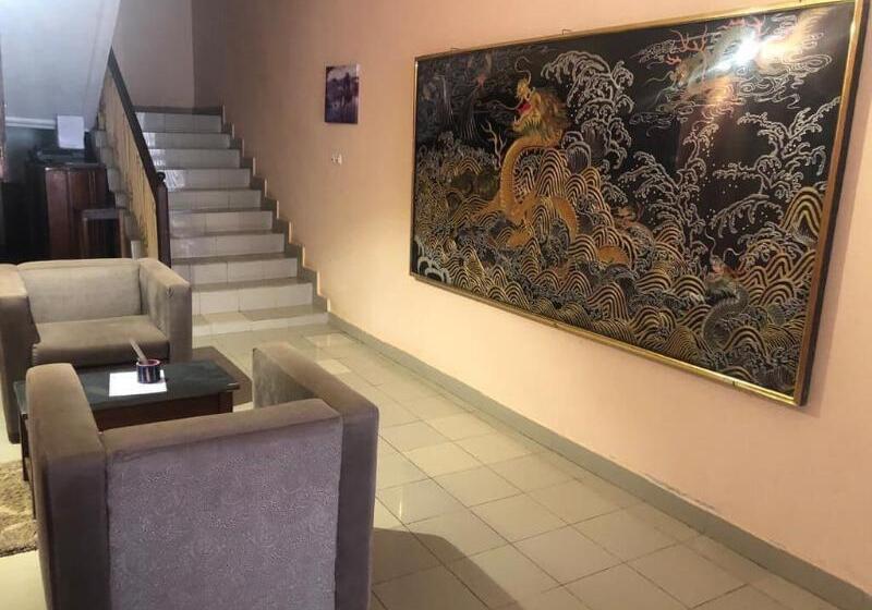 هتل Le Littoral Des Almadies