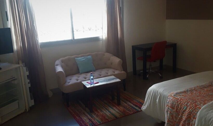 هتل Le Littoral Des Almadies