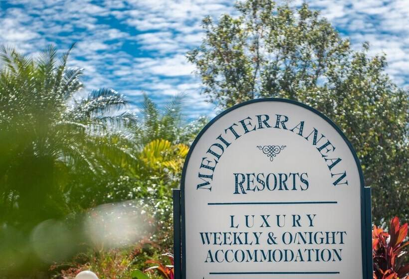 Ocean Views Galore Airlie Beach