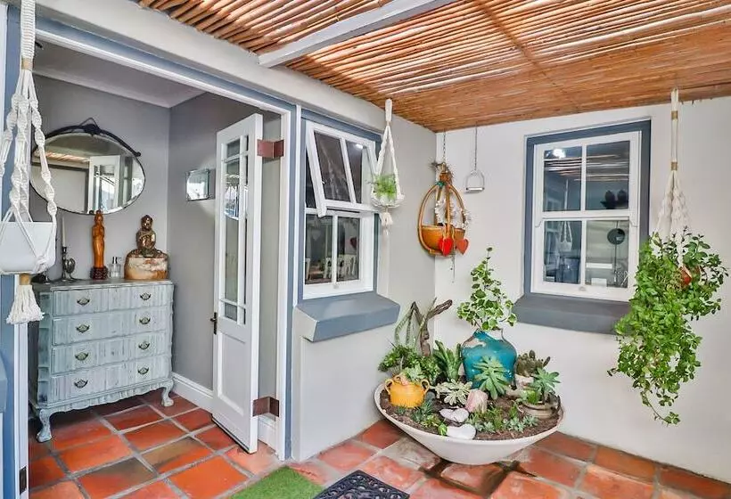 Majatalo Inn Style Guesthouse