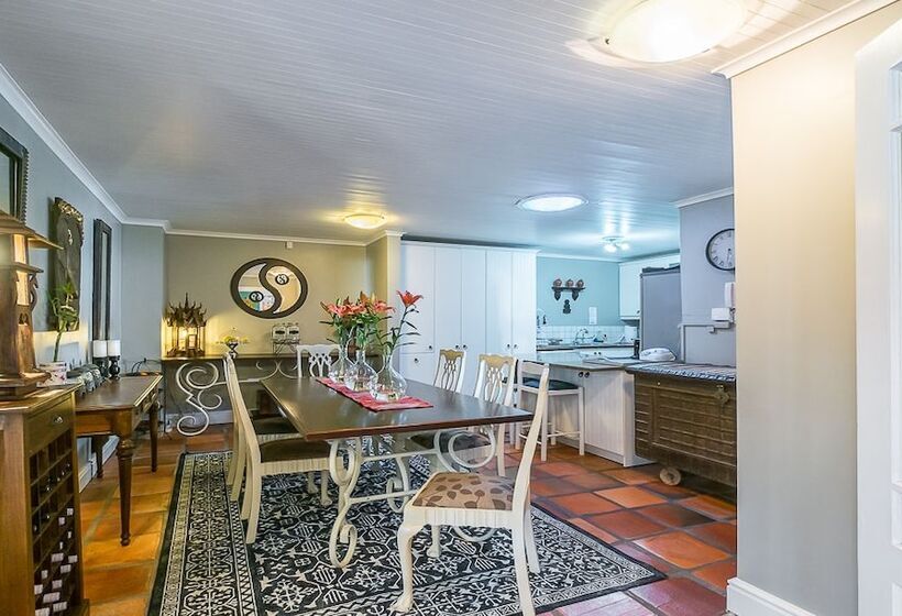 بنسيون Inn Style Guesthouse