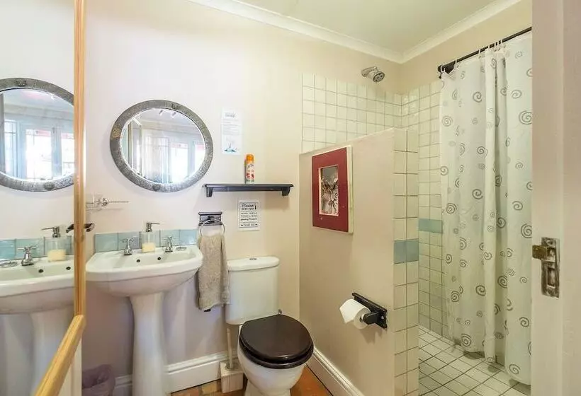 Majatalo Inn Style Guesthouse