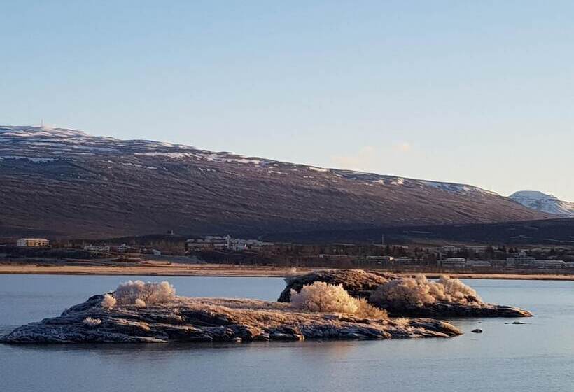 پانسیون Skipalækur Guesthouse