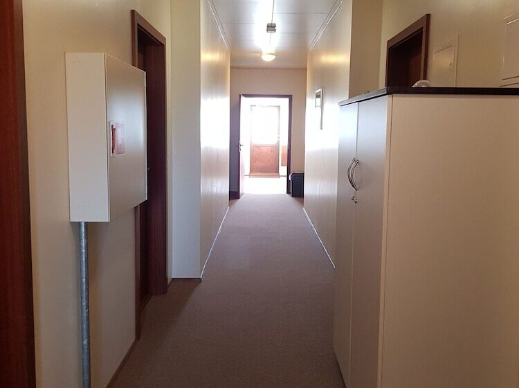 پانسیون Skipalækur Guesthouse