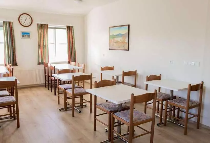 پانسیون Skipalækur Guesthouse