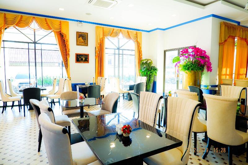 فندق Banbua Grand Udon