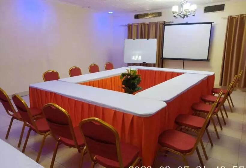 هتل Comfort Guest House Kericho