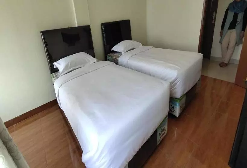 ホテル Oyo 1940 Cendana Residence Syariah