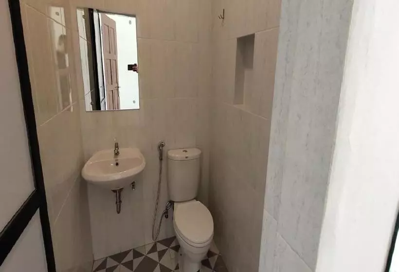 ホテル Oyo 1940 Cendana Residence Syariah