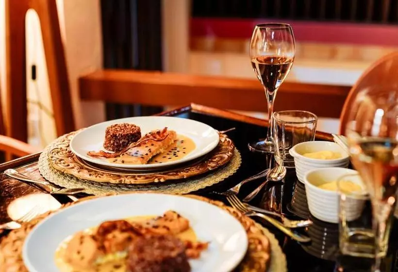 Majatalo Pousada Boutique Coco Bambu Morere