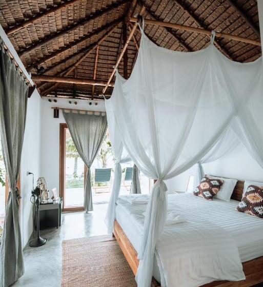 Resort Inhale @ Hill