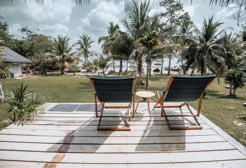 استراحتگاه Inhale @ Hill