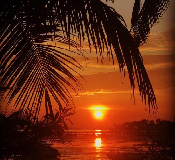 Resort Inhale @ Hill